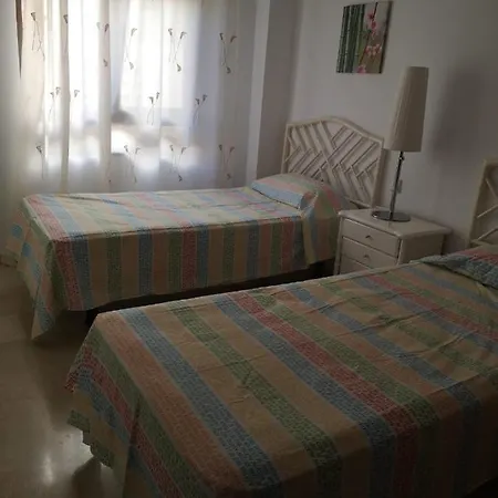 Piso Vacacional En * Estepona